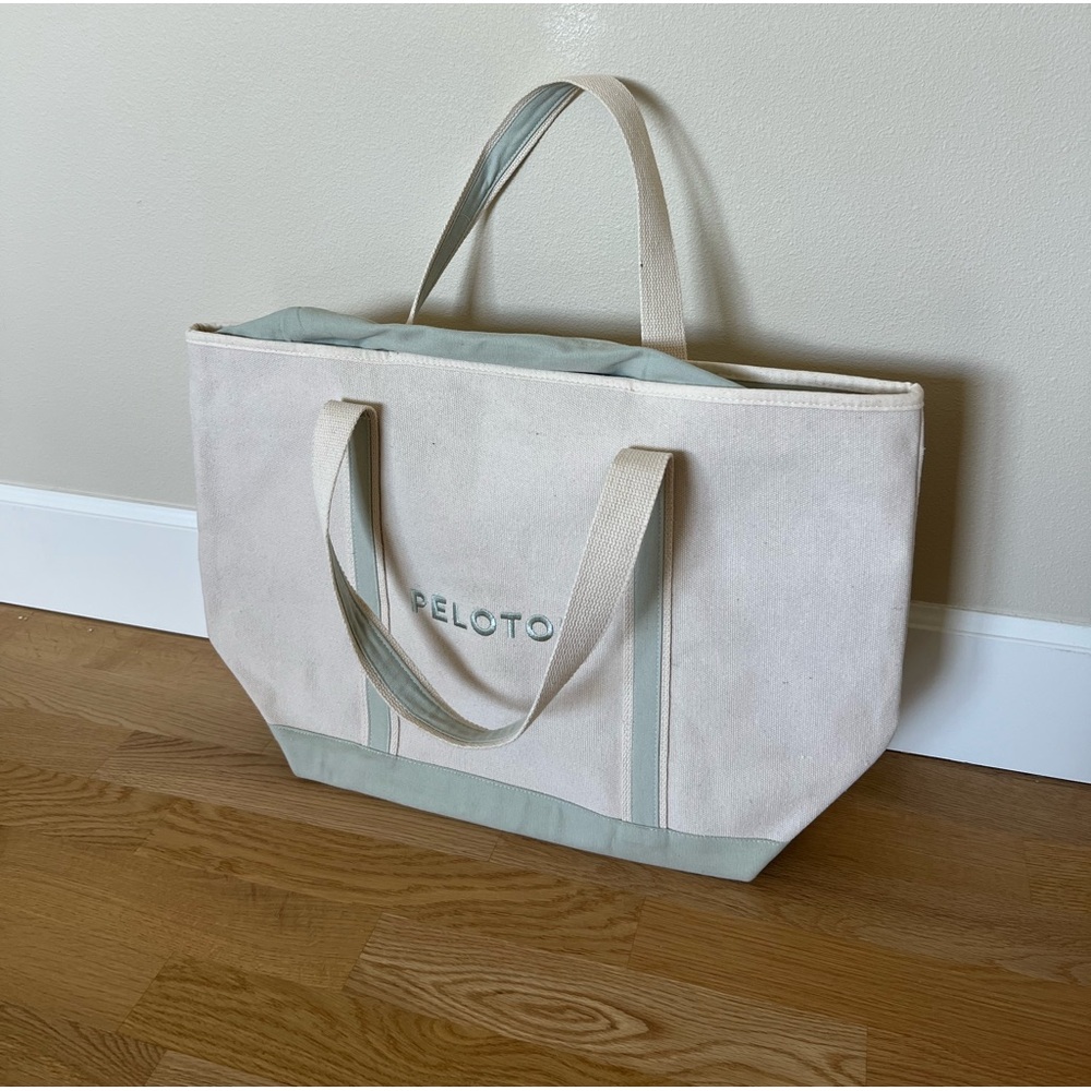 Peloton Large Canvas Weekend Tote Bag *Used Once*